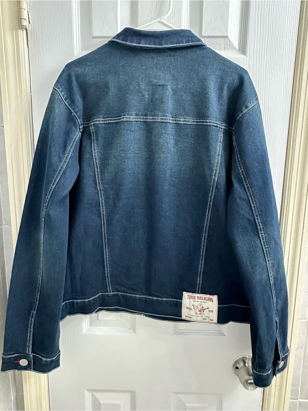 True Religion Denim Jacket Red Ladder Stitch Men’s siz M Dark Wash MSRP $184 New